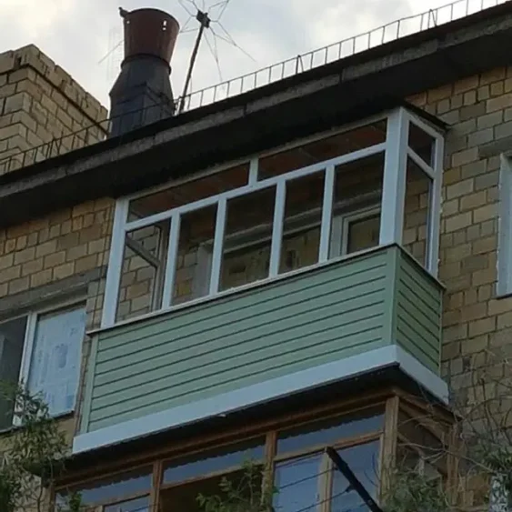 Сайдинг на балкон, монтаж низкие цены