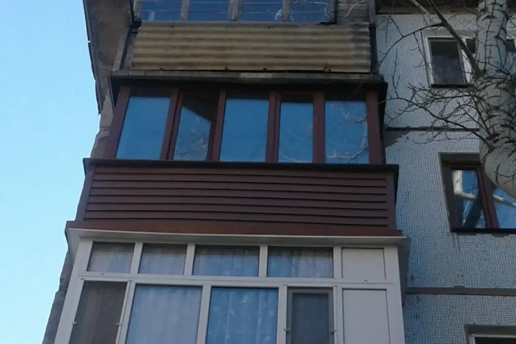 Сайдинг на балкон, монтаж низкие цены